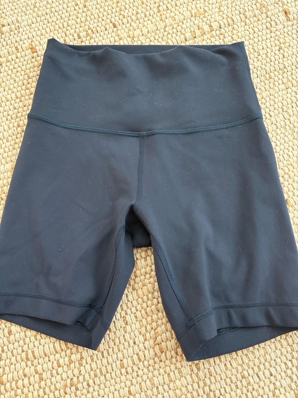 LuluLemon Wunder Train 4” High Rise Bike Shorts